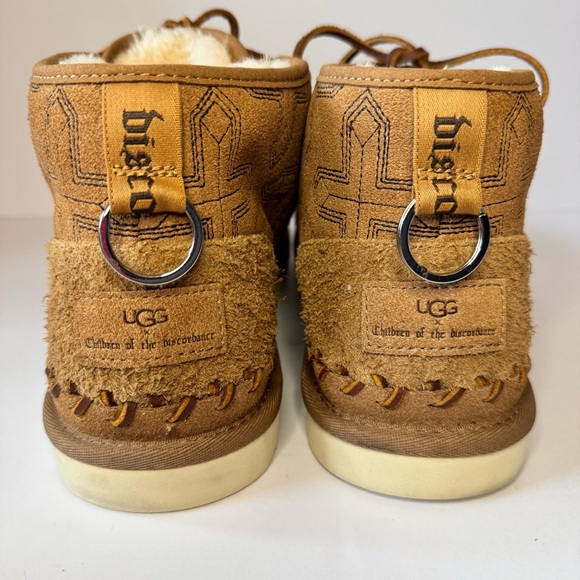 UGG Men\'s Boots in Tan and Brown main image 7